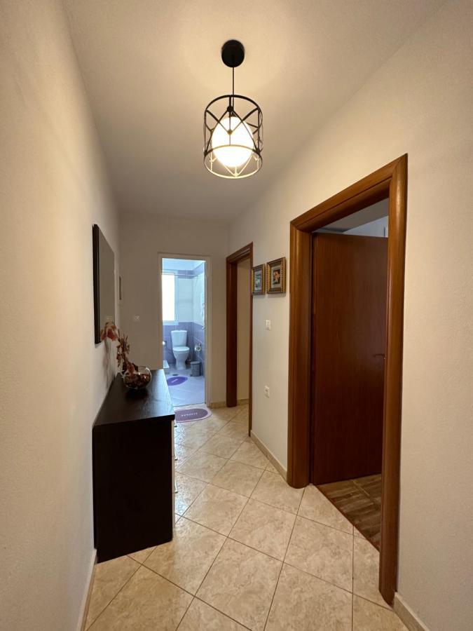 B&S Saranda Apartment Esterno foto