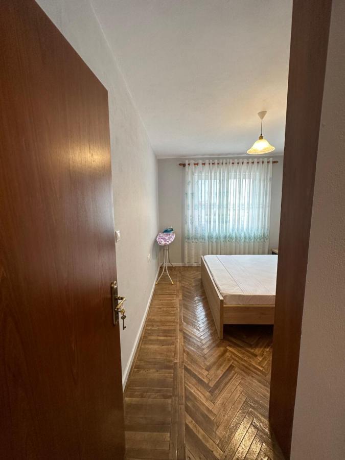 B&S Saranda Apartment Esterno foto