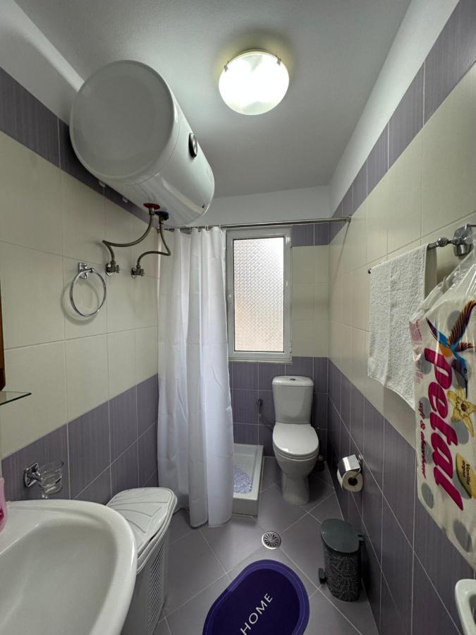 B&S Saranda Apartment Esterno foto
