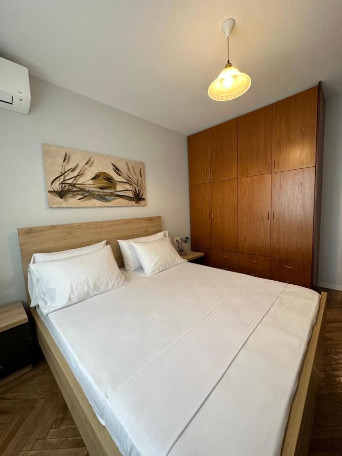 B&S Saranda Apartment Esterno foto